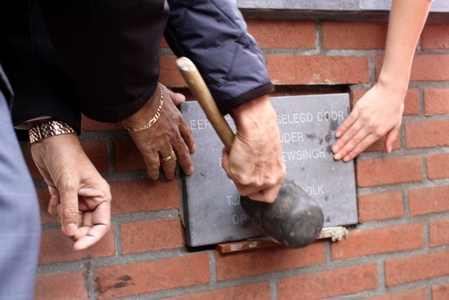 Eerste Steenlegging Hofkas 2014
