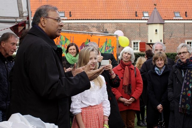 Eerste Steenlegging Hofkas 2014