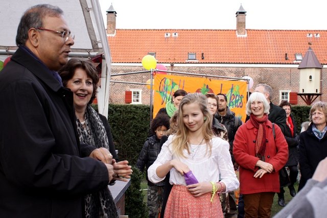 Eerste Steenlegging Hofkas 2014